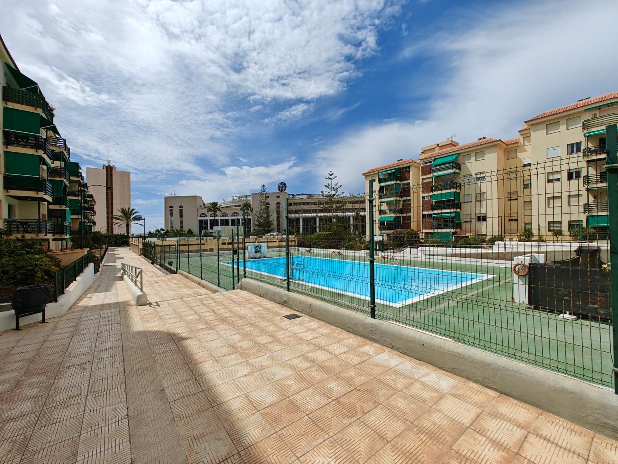 Sun Apartment - 3 Bedrooms, Priv Parking, Pool, Ac, Tv Channels, Fibre Net ลอส กริสเตียนอส ภายนอก รูปภาพ