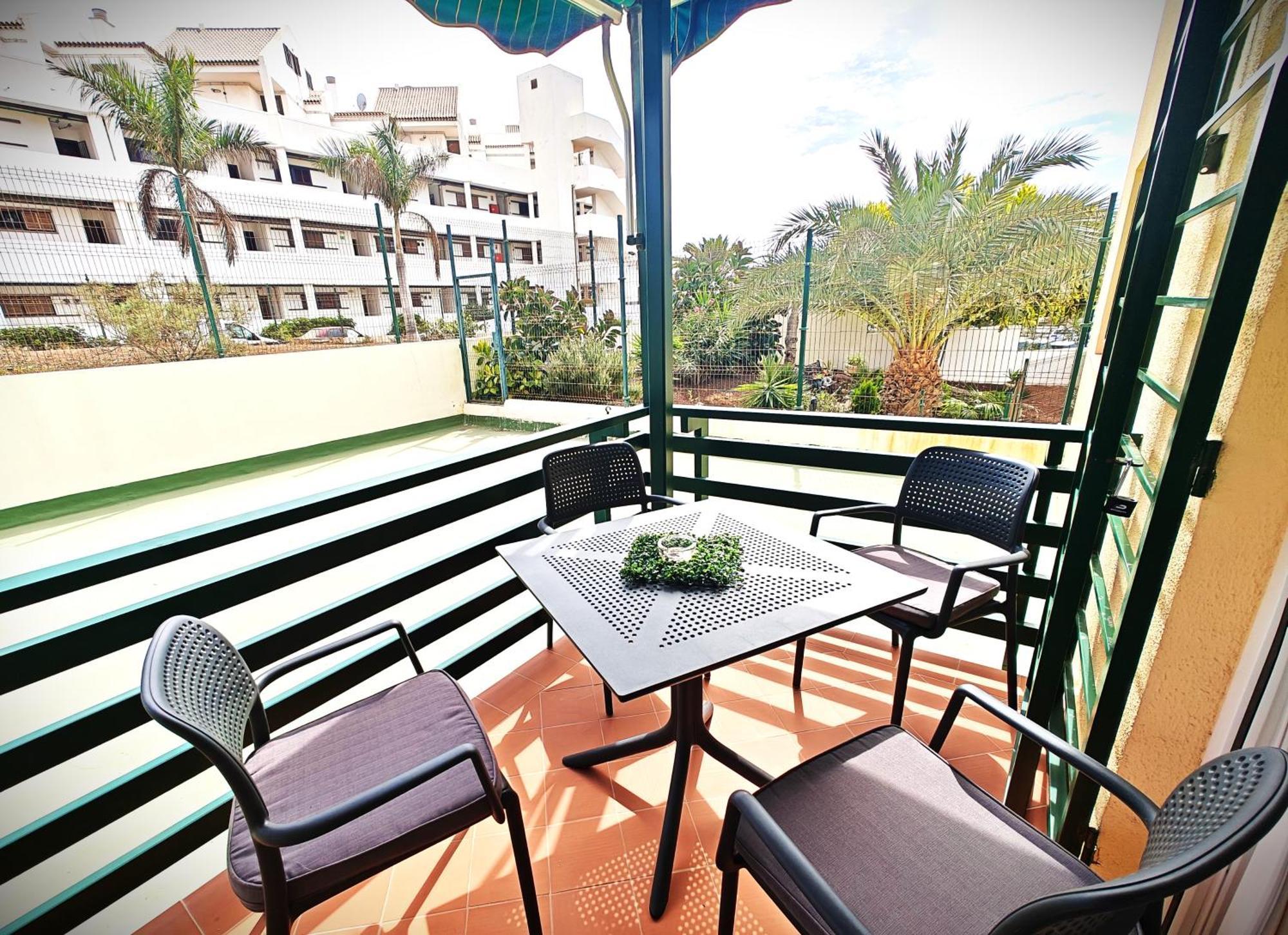 Sun Apartment - 3 Bedrooms, Priv Parking, Pool, Ac, Tv Channels, Fibre Net ลอส กริสเตียนอส ภายนอก รูปภาพ