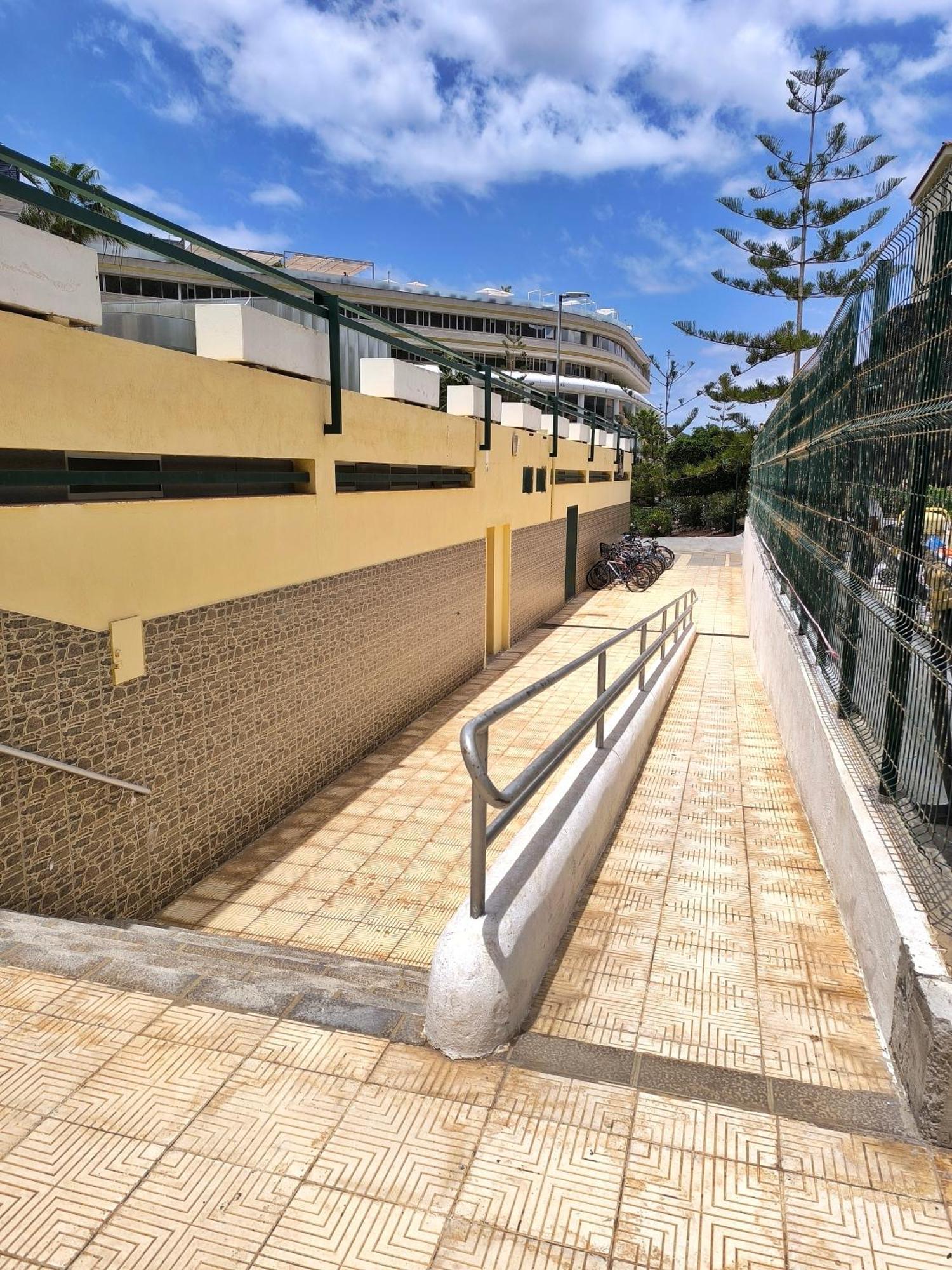 Sun Apartment - 3 Bedrooms, Priv Parking, Pool, Ac, Tv Channels, Fibre Net ลอส กริสเตียนอส ภายนอก รูปภาพ